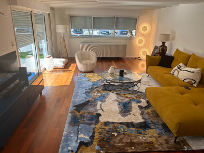 SUPERBE MAISON ATYPIQUE AVEC PISCINE !